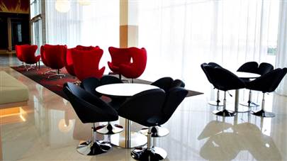 کافی شاپ هتل ایبیس فرودگاه امام تهران کافی شاپ هتل ایبیس فرودگاه امام تهران